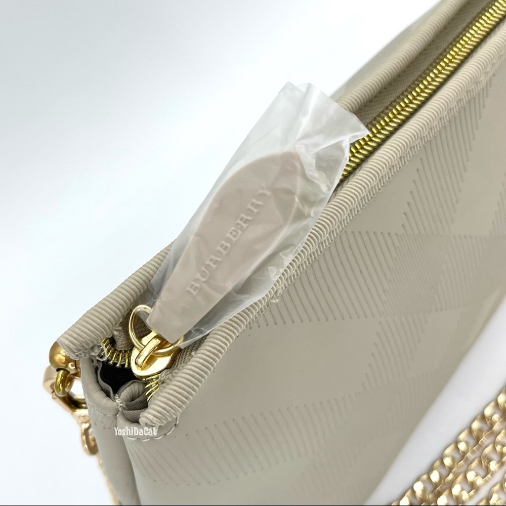 🆕 Burberry Beauty Cosmetic Pouch to Crossbody Bag Purse, New Handbag - Picture 2 of 10